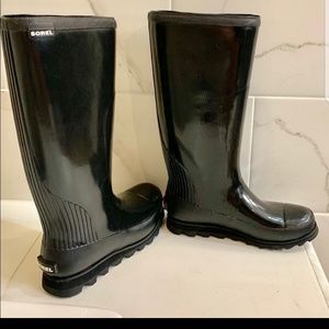 Sorel rain boots
